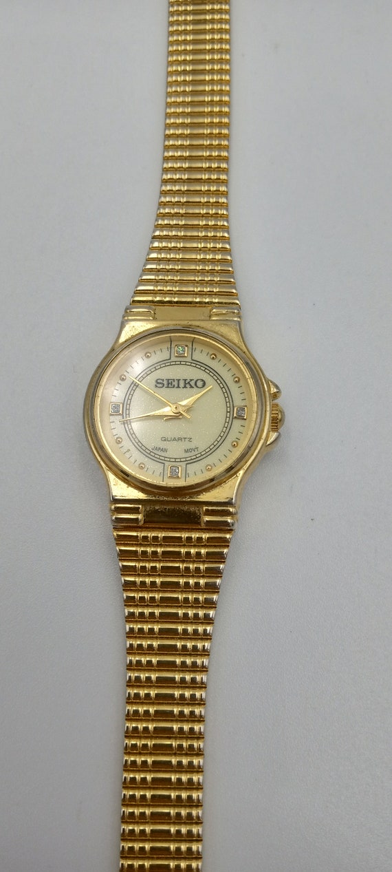 Woman's Seiko Gold Tone Watch