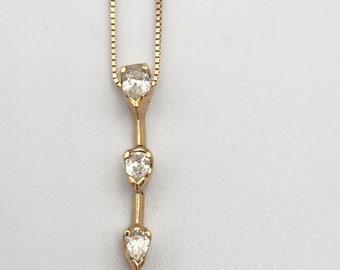 14k Yellow Gold Three Pear Shaped Diamond Necklace