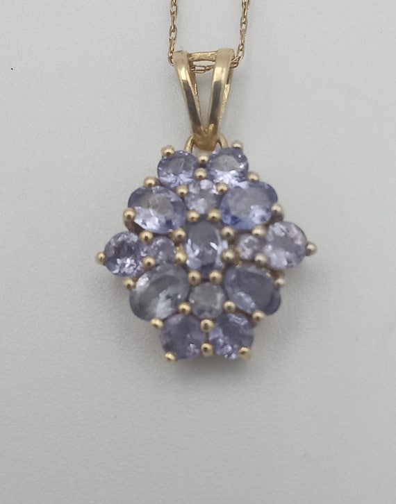 10k Yellow Gold Amethyst Pendant