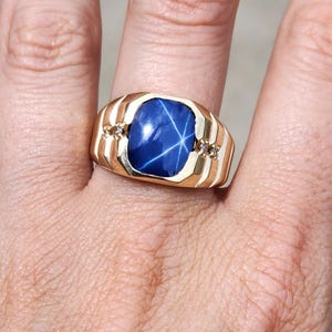 14k Yellow Gold Synthetic Star Sapphire Ring, Size 10