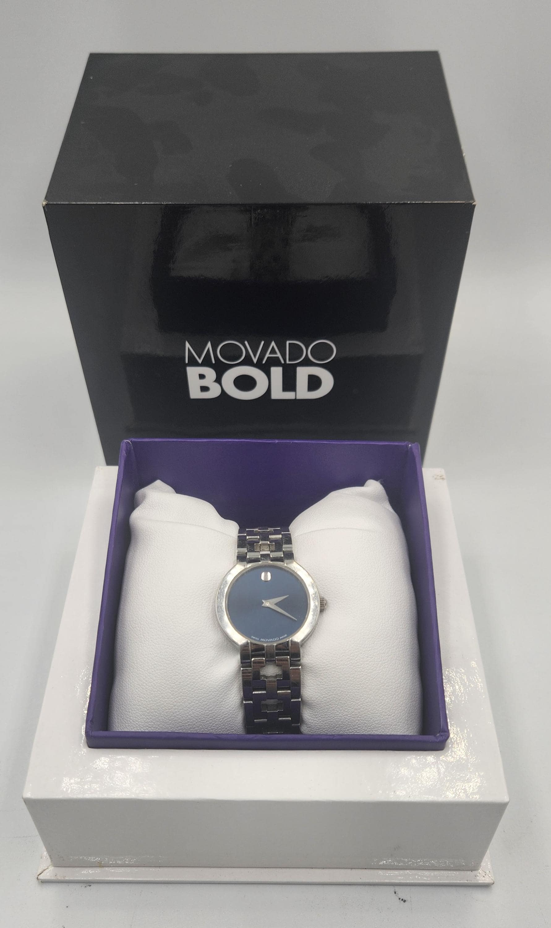 Movado Women\'s Watch with Case and Box MOVADO Bold 34MM Quartz Metallic Dial Silver-Tone Women main image 3