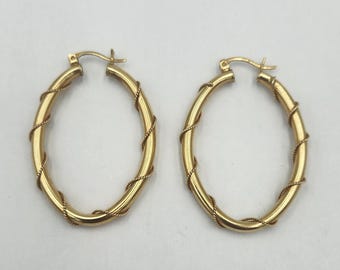 14k Yellow Gold Oval Hoop Earrings
