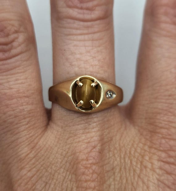 10k Yellow Gold Tiger's Eye Diamond Ring, Size - Main Image
