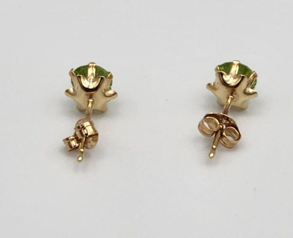 14k Yellow Gold Peridot Stud Earrings - image 2