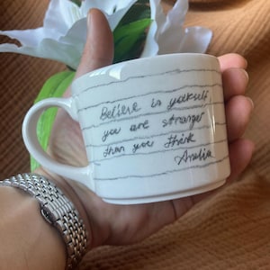 Taza con escritura a mano personalizada, taza con letras personalizadas, taza de cerámica hecha a mano, regalo para amigos, regalo para padres, cerámica artesanal personalizable
