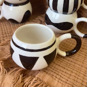 Black handpainted pattern coffee mug - Nordic style ceramic cup - Unique geometric design mug - hand drawn triangular patterned mug