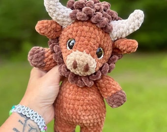 Baldwin the Bison- Crochet PDF Pattern- Crochet Buffalo- Crochet Cow- Crochet Bison- Amigurumi Pattern- Advanced Beginner Pattern