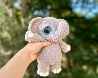 Emily the Elephant PDF Crochet Pattern- Elephant Pattern- Amigurumi Pattern- Crochet Elephant Pattern