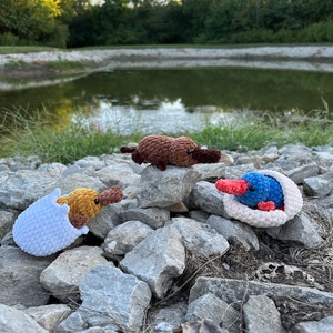 Digital Crochet Pattern- No-Sew Pati the Platypus- Hatchling Baby Platypus- Crochet Platypus Pattern PDF
