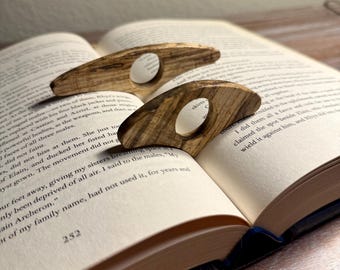 Portapáginas de madera hecho a mano: accesorio de lectura de regalo