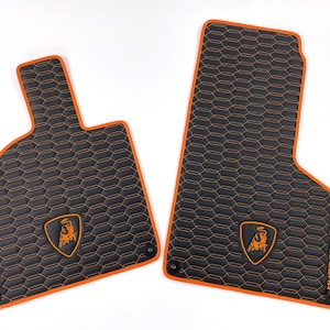 Lamborghini Huracan EVO Bespoke floor mats black/orange