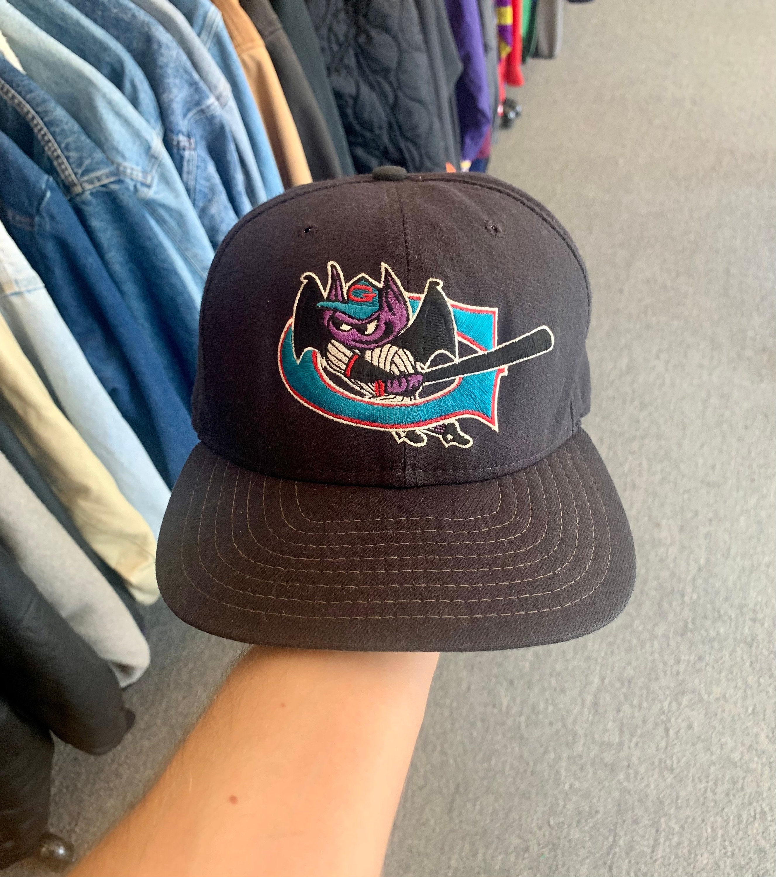 Vintage 90s Philadelphia Phillies New Era Pro Model Hat Cap MLB Size 7 5/8