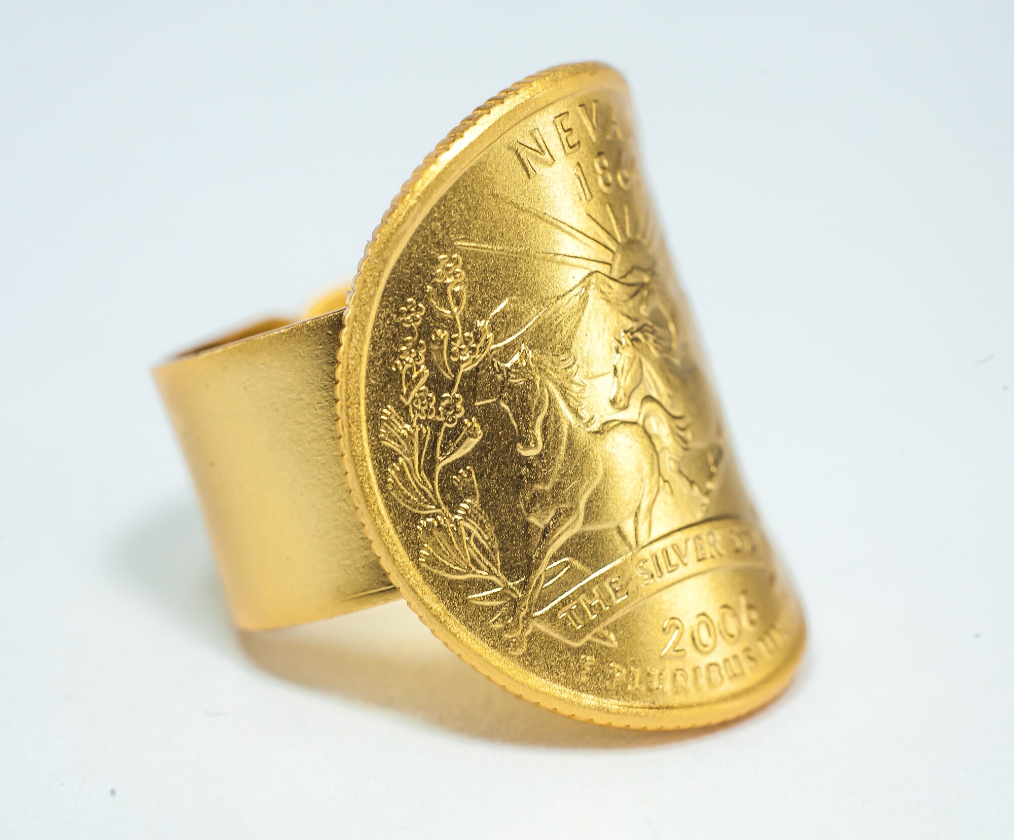 Adjustable Coin Ring Repurposed from Colombia, Peru, US, Spain, Chile and Australia. 100% Handmade in Colombia!
