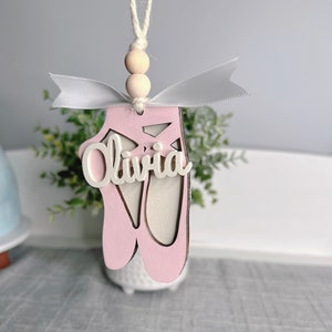 Wood Ballet Slipper Ornaments | Option to Personalize with Name | Gift Tag | *Pick Your Colour*