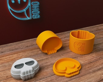 Flat Skull Bath Bomb Mold