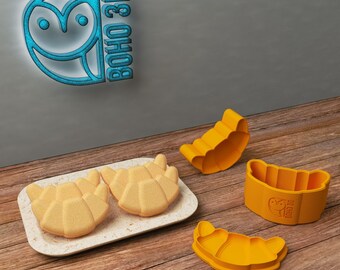 Croissant Bath Bomb Mold