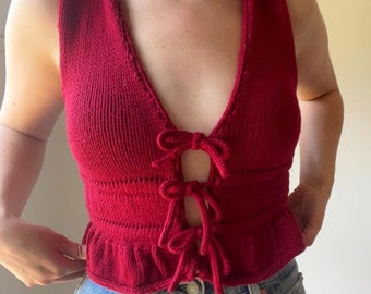 Tied & True Tank | knitting pattern for peplum ruffle tank vest with bows