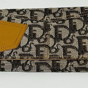 CHRISTIAN DIOR Trotter Long Trotter Wallet with Inside Coin Pouch and 8 Card Slots