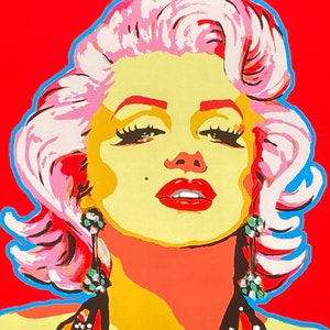 Marilyn Monroe Red Pop Art Print: 50s Hollywood Glamour