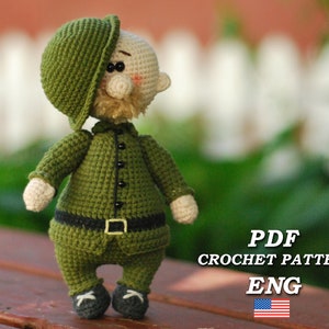 Crochet Doll Soldier Pattern PDF in Eng, amigurumi doll Soldier tutorial, cute little soldier toy for Boy, doll in soldier costume, DIY doll