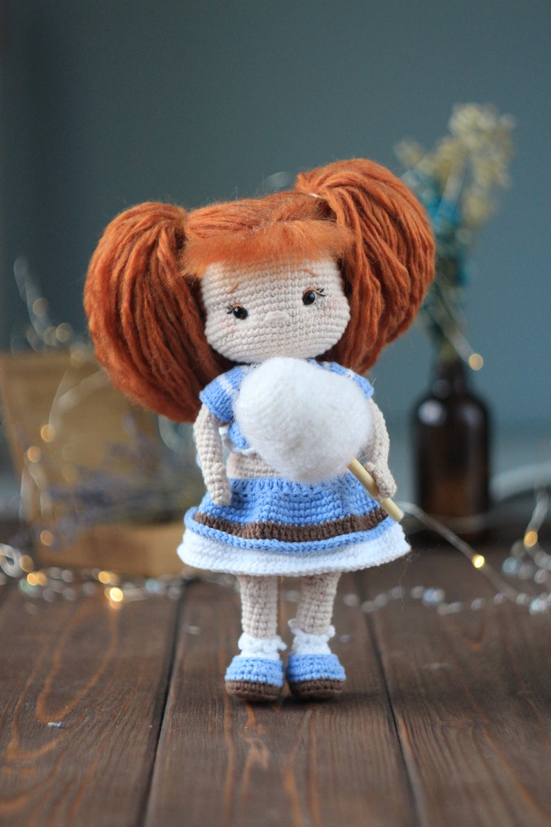 Simpatica bambola Caramelka dai capelli rossi all'uncinetto con vestiti rimovibili, modello per bambola all'uncinetto, tutorial per bambola amigurumi, modello PDF inglese immagine 7