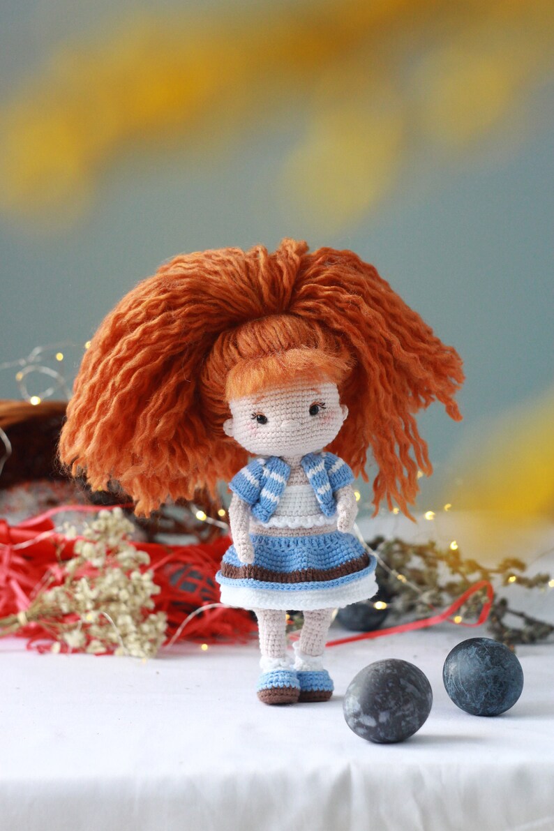 Simpatica bambola Caramelka dai capelli rossi all'uncinetto con vestiti rimovibili, modello per bambola all'uncinetto, tutorial per bambola amigurumi, modello PDF inglese immagine 6