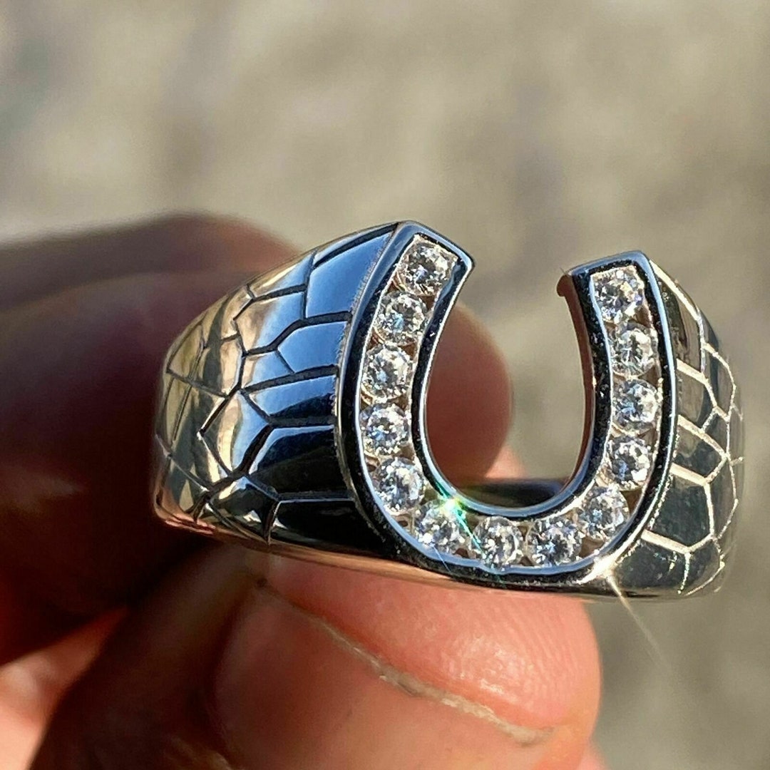 Horseshoe Wedding Ring Men: The Symbolic Choice for Modern Love