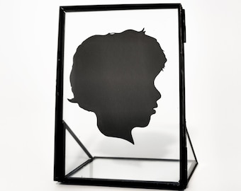 Paper cutting individually and tailor-made | personal silhouette of the child or the whole family | deco