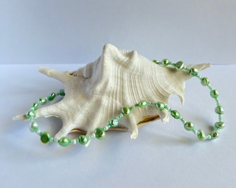 Green Pearl Seed Bead Necklace