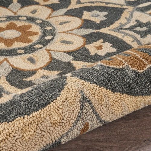 Petal Spread Black Indoor Round Rug (4' x 4'), Made of 100% Virgin shops Wool