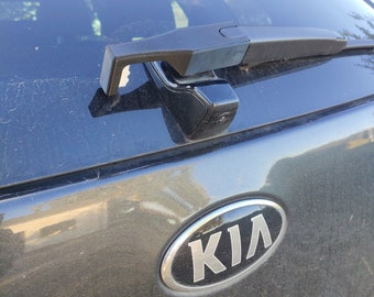 Reverse camera wiper for KIA Niro/e-Niro | Automatic cleaning of rear camera w/ nano brush