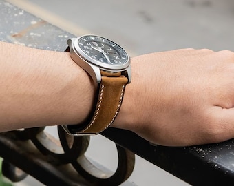 Handmade Crazy Horse Leather Watch Band: Vintage Minimalist Style