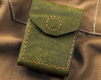 Leather Cash Wallet, Slim Card & Cash Holder,Handmade Minimalist Wallet,Front Pocket,Flap Wallet, lap Closure with Magnetic, Everyday Wallet