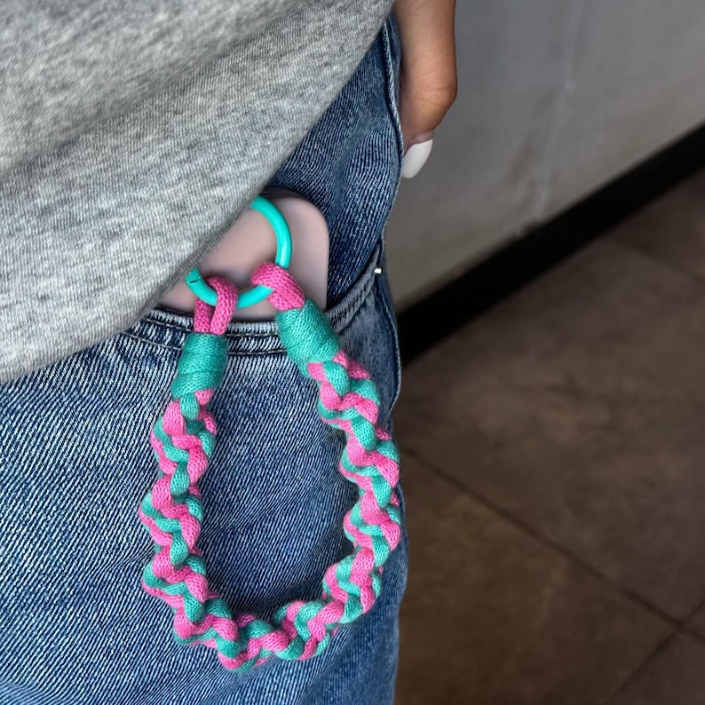 Handgefertigtes Telefon Lanyard mit Universal Pad, BOGO Angebot JETZT, für begrenzte Zeit Teal