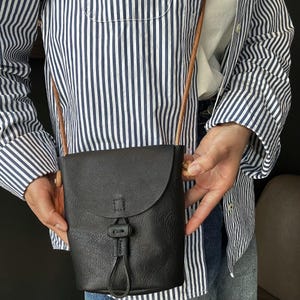 Handmade Leather Crossbody Bag – Minimalist Phone & Key Pouch, Everyday Small Shoulder Bag