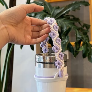Sale: Daisy Delight Handmade Cotton Bottle Holder Carrier with Silicon Ring –Fits Most 8-40oz Bottles