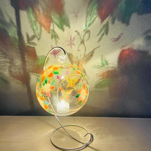 フラワーキャンドルホルダー、ホワイト＆ピンクの花のティーライトホルダー、ガーデンアート、母への贈り物、フラワーギフトティーライト