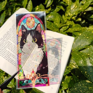 Glazen boekenlegger met schattige kat | Transparante bladwijzer | Glas-in-loodkunst | Boekenliefhebber | Cadeau fantasieboeklezer
