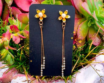 Final Fantasy - Aerith's inspired earrings "Yellow Flowers" - Final Fantasy VII - videogame inspired jewel - Cosplay & daily wear