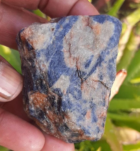 Natural corundum blue store sapphire price