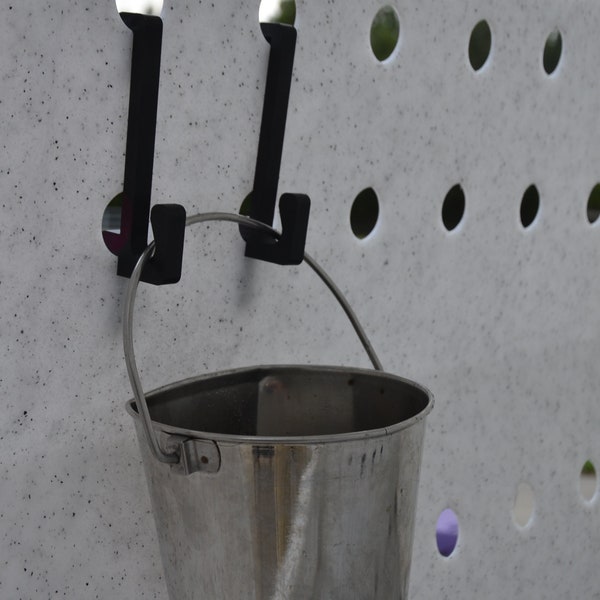 Two hooks-Ruffland Kennel Side Water Bucket Hooks (2) PEGT Pet Safe