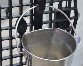 Ruffland Kennel Door Water Bucket Hook-PEGT Pet safe