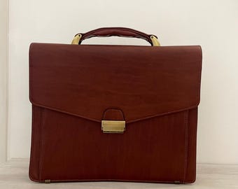 Maletín vintage de cuero para hombre, bolso de mano marrón, estilo vintage, para oficina, hecho a mano en Italia, porta ordenador portátil retro.