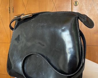 Bolso Furla Vintage de Piel Lacada, Bolso de Hombro Furla, Clutch Ratón Furla, Bolso de Petróleo Lacado, Bolso Bandolera con Asa, Clutch de Piel Azul Oscuro Furla