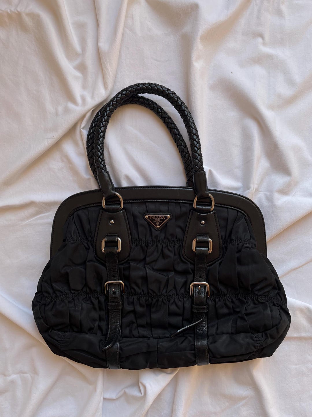 バッグ 90s PRADA ARCHIVE PLASTIC NYLON HAND BAG 90s prada archive nylon design hand bag - メルカリ