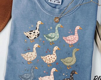 Comfort Colors Cute Duck Shirt, Cottagecore Goose Tee, Floral Duck Graphic Shirt, Coquette Goose Shirt, Farm Animal Tee, Shabby Chic Gift
