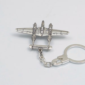 Vliegtuig Lockheed P38 Lightning sterlingzilveren sleutelhanger, straaljagersleutelhanger, pilootcadeau voor mannen, gedetailleerd vliegtuig, Fly Safe-sleutelhanger