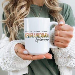 Personalized Grandmas Garden , Grandma Mug, Grandchildren Names, Grandma Christmas Gift, Grandmother Gift Mug,  Coffee Mug for Grandmothers
