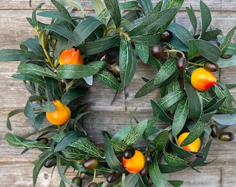 Olive Branch and Golden Pear Wreath, Modern Farmhouse Decor, Kitchen Wreath, Holiday Mantle Wreath, Simple Holiday Decor, Wreath with Fruit