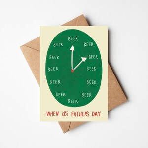 Lustige Beer O'Clock Time Vatertagskarte - 13x18 cm mit Kraftpapier-Umschlag - Moderner illustrierter Gruß für Vater, Stiefvater, wie ein Vater